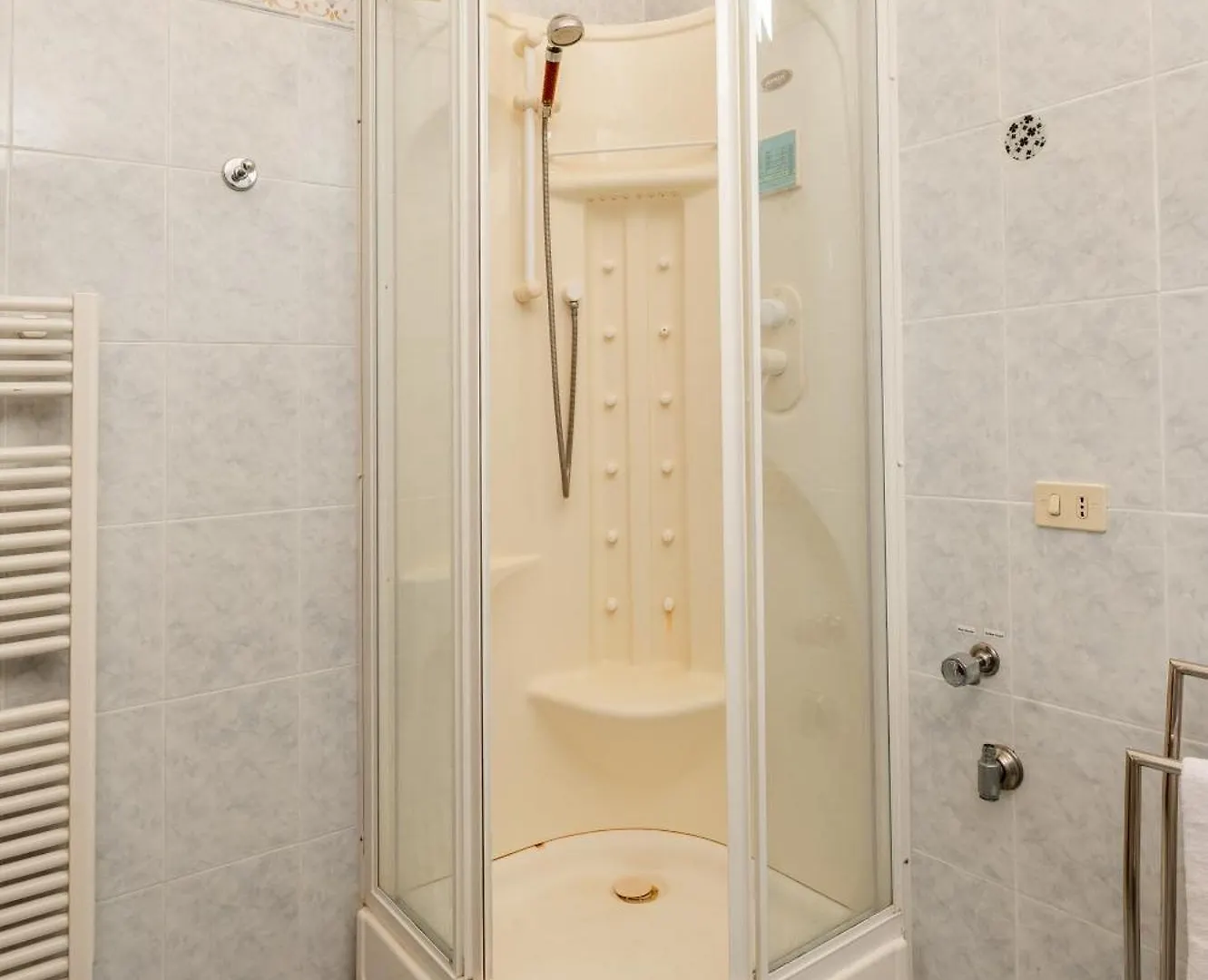 Apartment Appartamento Attico Vintage 10Min Da Arena Verona